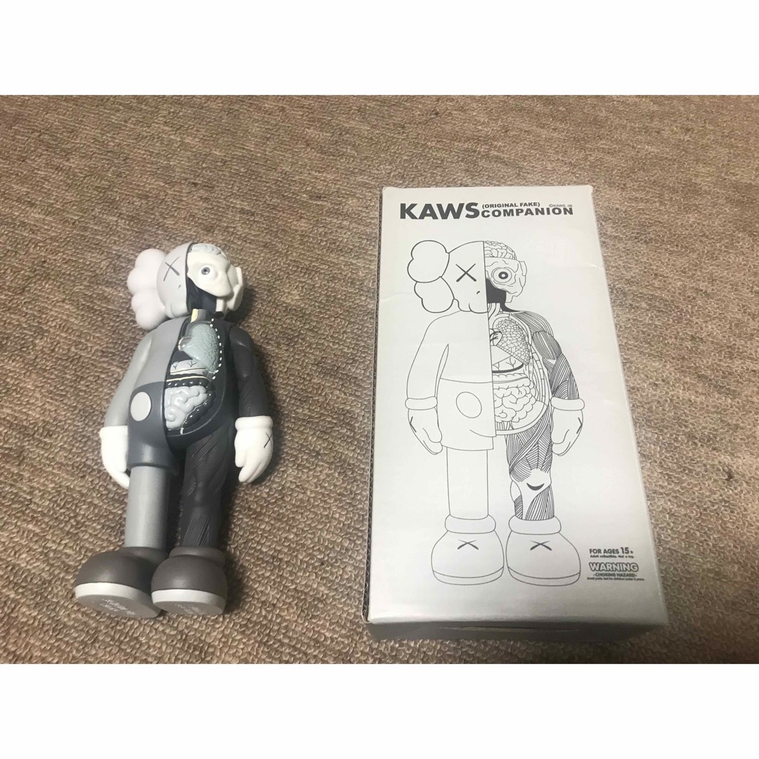 KAWS ORIGINAL FAKE ステッカーパック ① 開封済み カウズ オリジナル