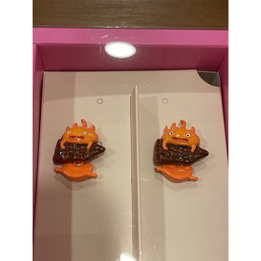 ジブリ - ジブリパーク 魔女の谷 限定 カルシファー ピアスの通販 by