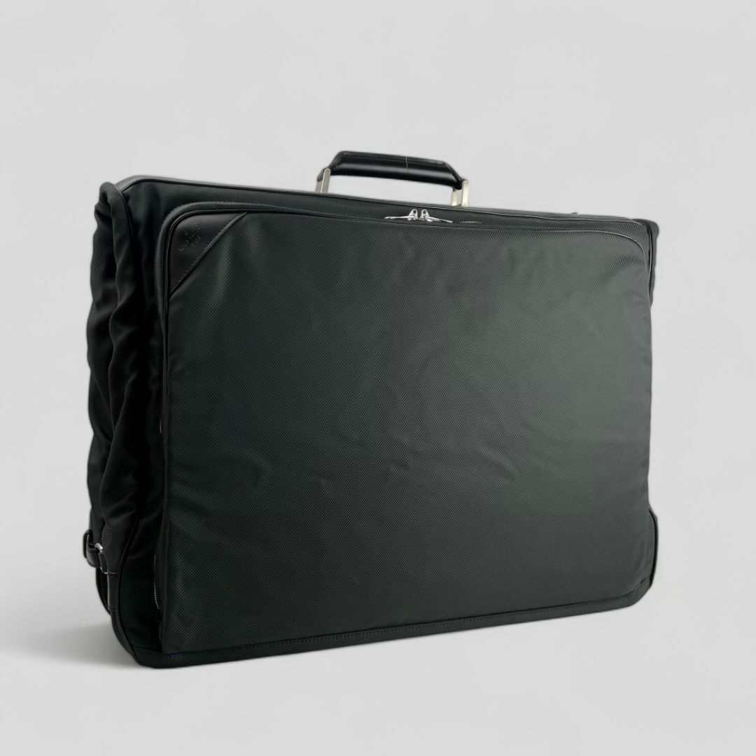 ルイヴィトン ポルタブル ジベシエール ガーメントケース 【公式通販】