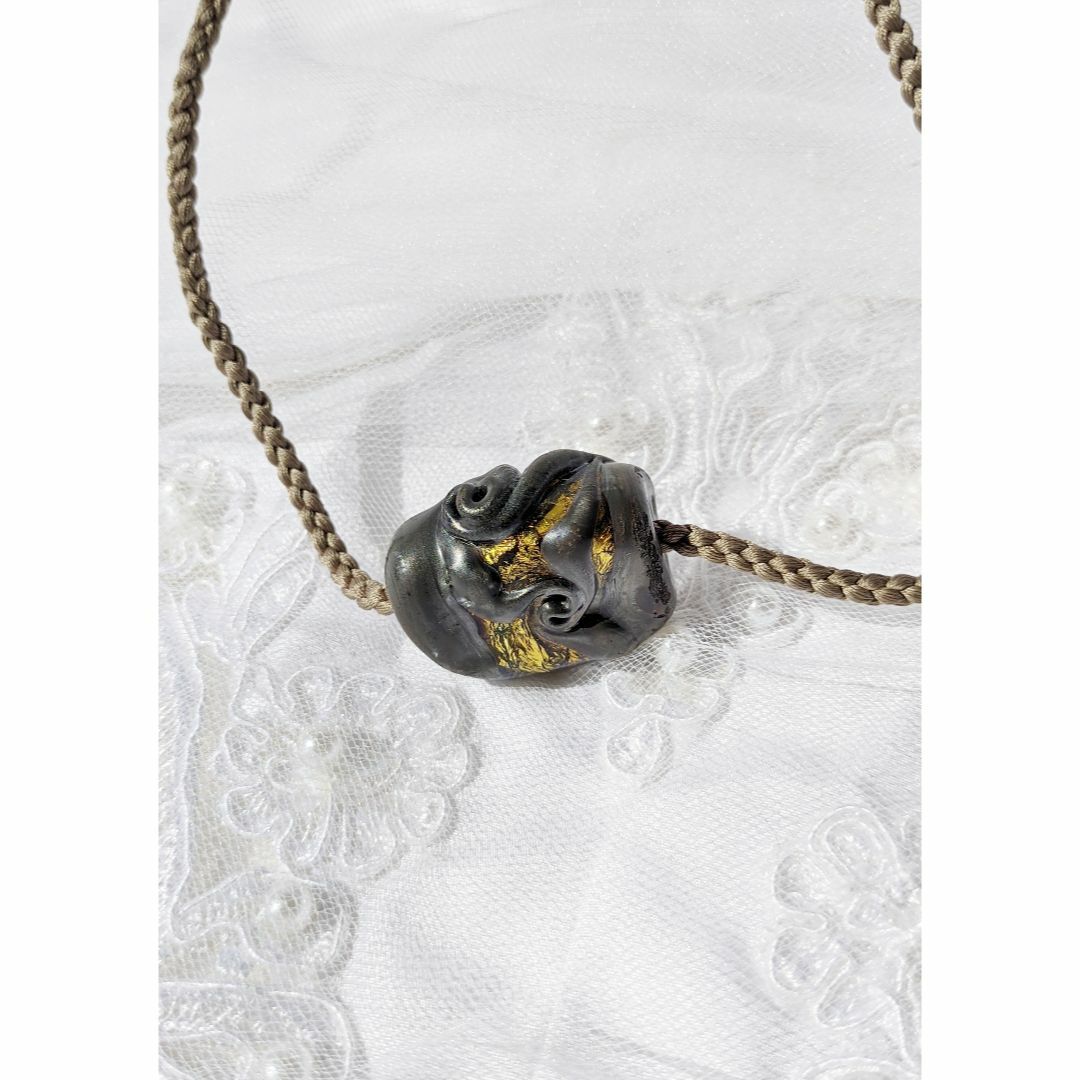 吉田正子トンボ玉（拾玖）「江戸組み紐」ネックレスガラス玉に込めた日本画