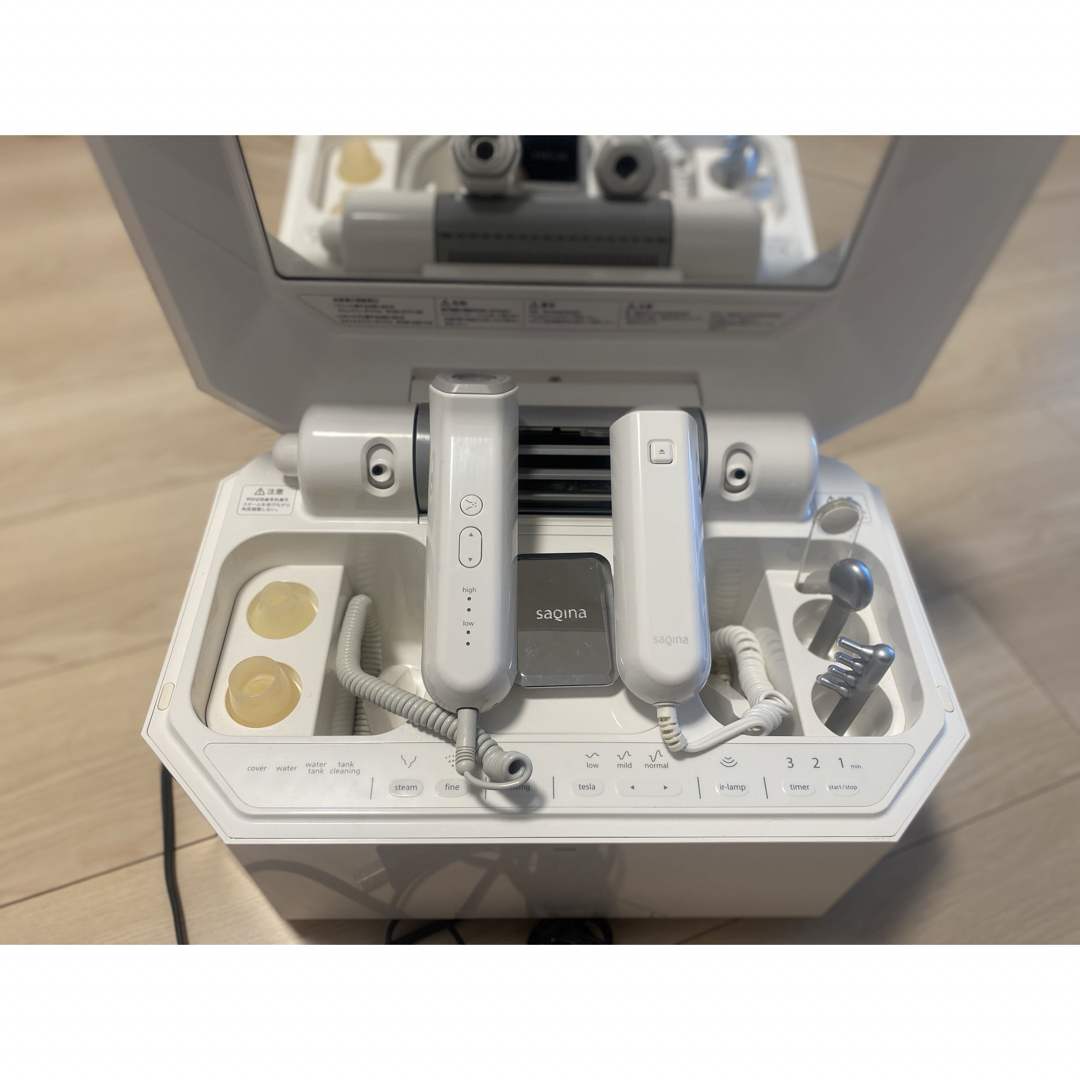 サキナ＊美顔器 サキナ ルルシェLEDライト付（美顔器）2022年2月より