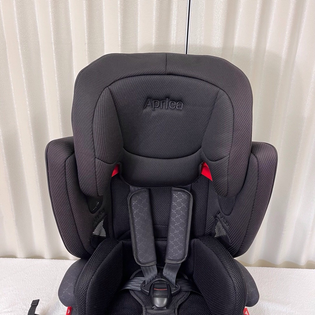 クリーニング済☆美品☆1〜11才までアップリカエアグルーヴプラス黒