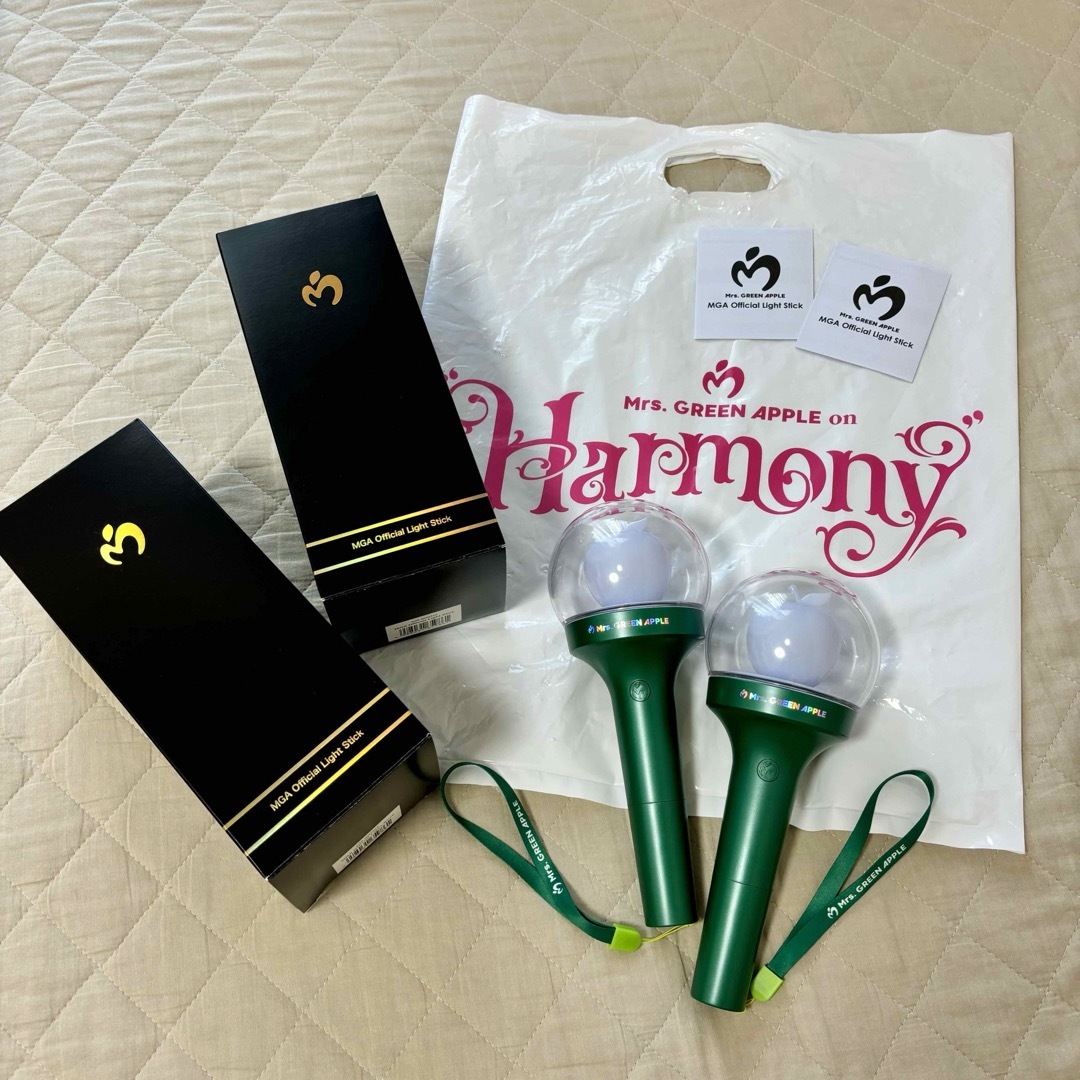 Mrs. GREEN APPLE ミセス タオルセットペンライト2本