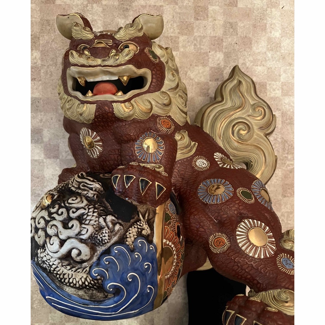 九谷焼 色絵金彩 玉乗り獅子 置物 床飾 高さ45㎝ 巾56㎝ 大型
