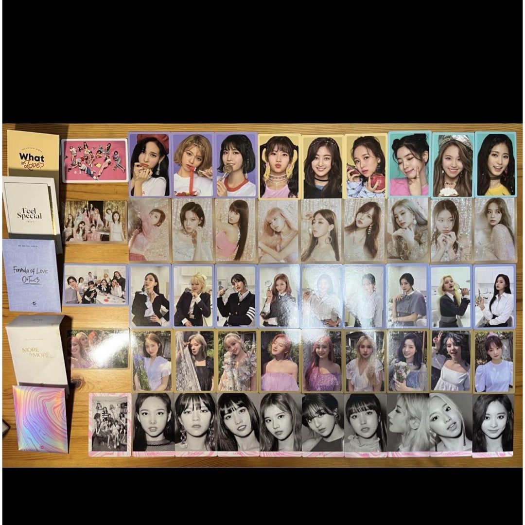 半額以下‼️ TWICE まとめ売り アルバム、ペンライト、うちわ等 半額