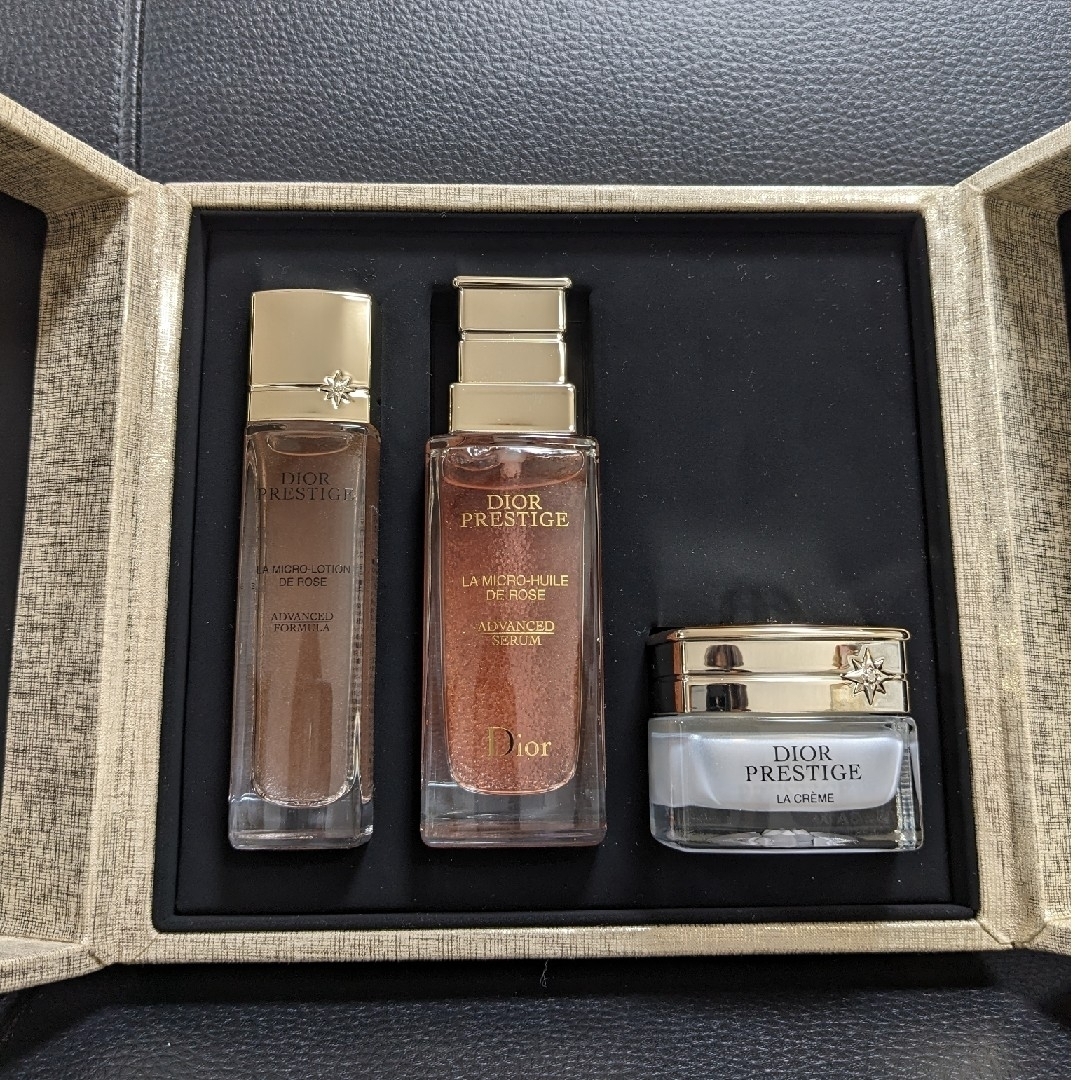 売れ筋 Dior プレステージマイクロユイルドローズ ホリデーコフレ 新品