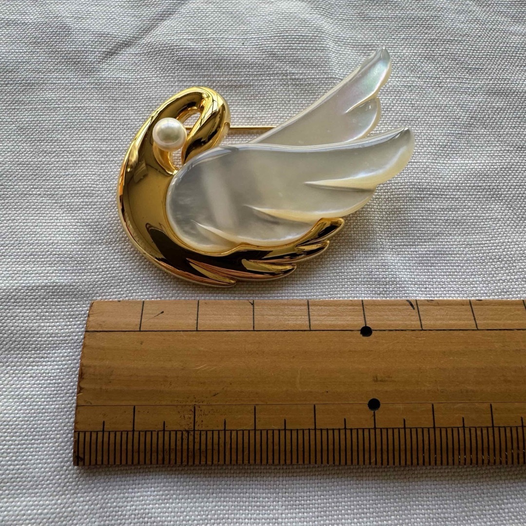 TASAKI】スワンブローチ タサキ 田崎 真珠 マザーオブパール 白蝶貝