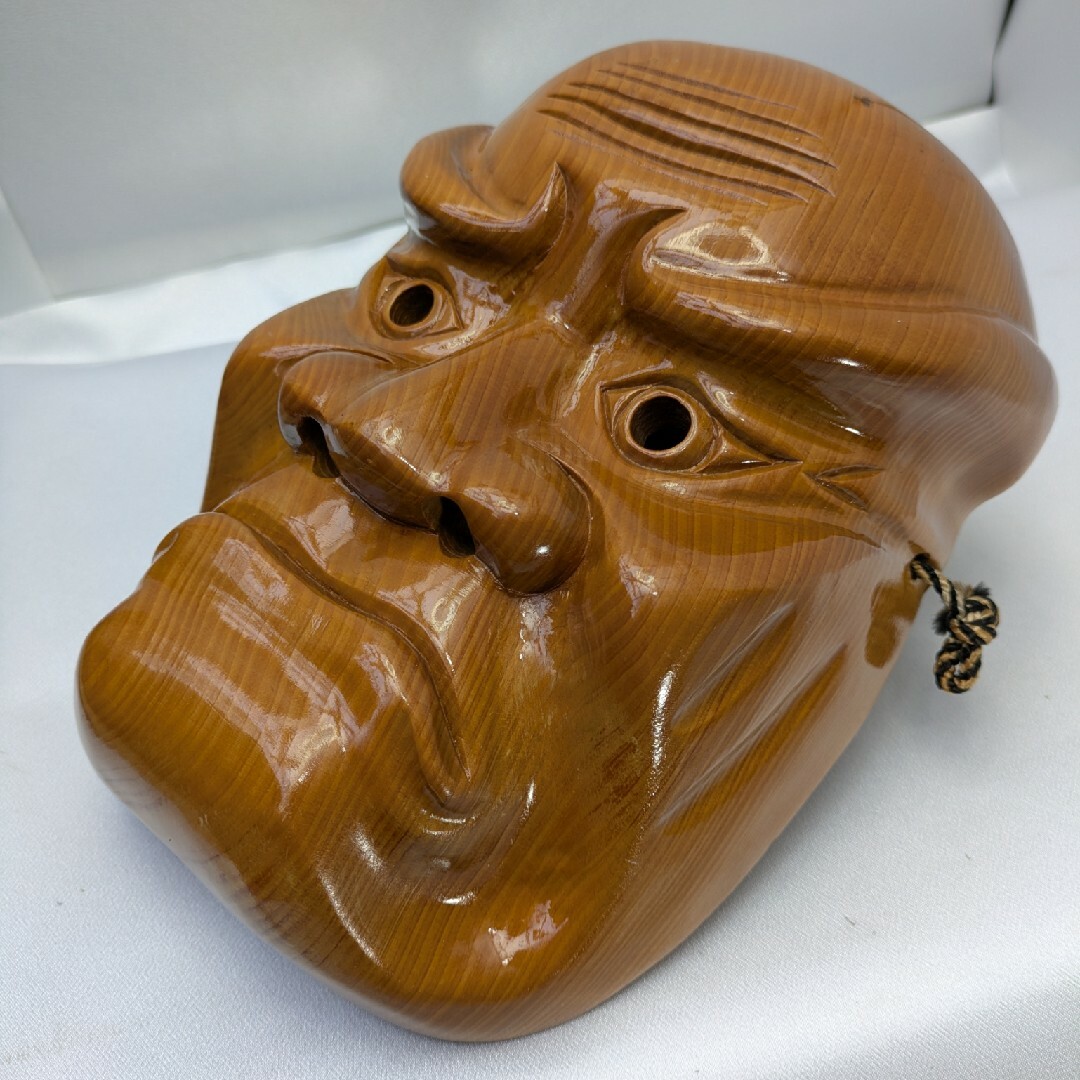 ☆b428、能面 おおべしみ 木彫 木製 茶色 能面 装飾用 【公式通販】