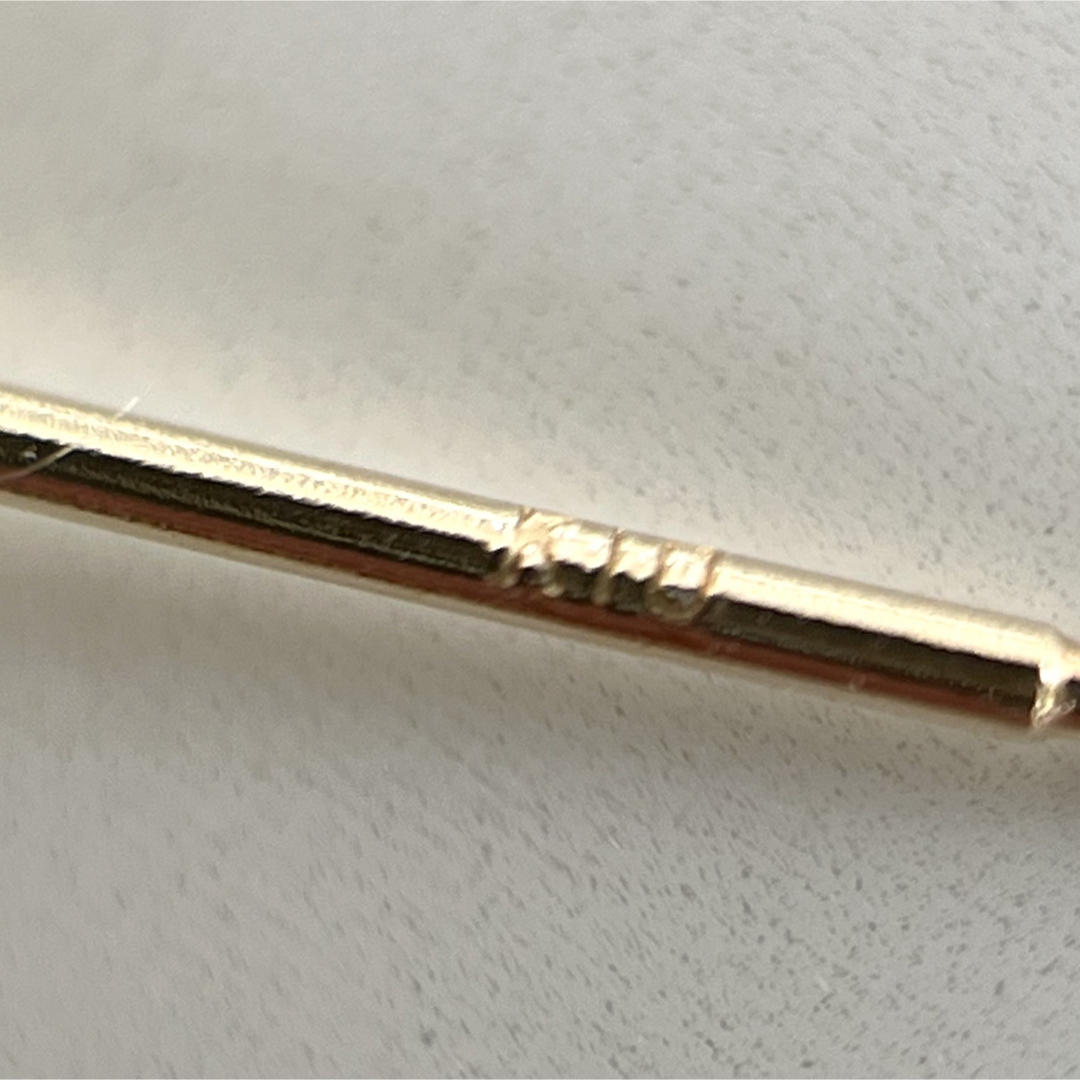 新品 k10 揺れる アミュレット 御守り ピアス 10金