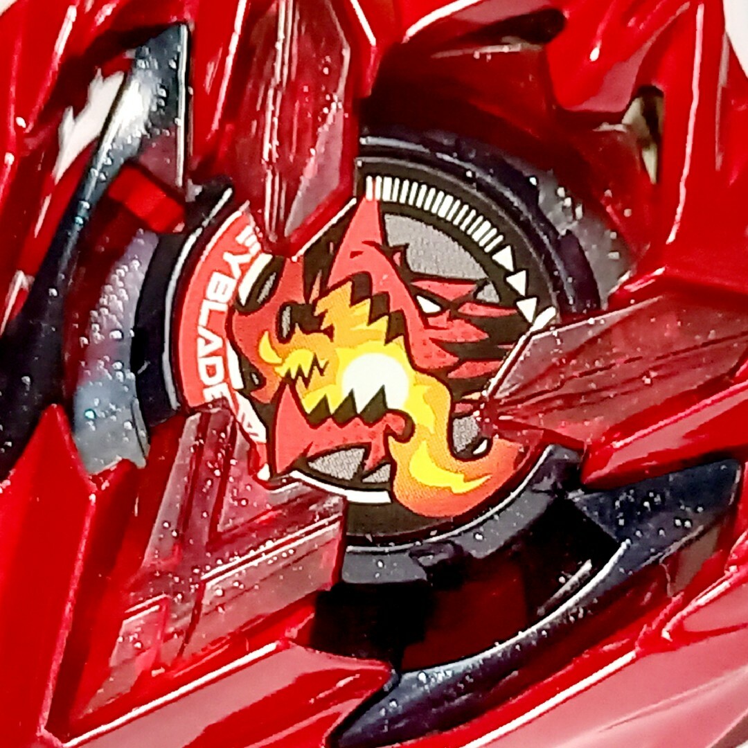 ベイブレードx ドランバスター メタルコートレッド ベイブレード