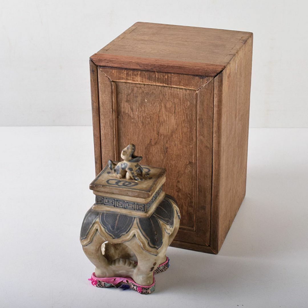 陶芸家 十二代 坂倉新兵衛 七十九翁 萩 茶碗 茶盌 萩焼 共箱 抹茶碗 最