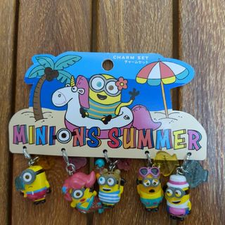 ユニバ ミニオン ピカピカ チャーム ライト ペンダント 光る 缶バッジ