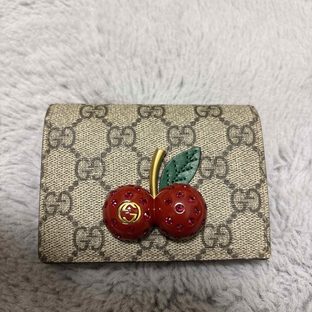 GUCCI さくらんぼ 財布 チェリー GUCCI さくらんぼ 二つ折り財布 GUCCI