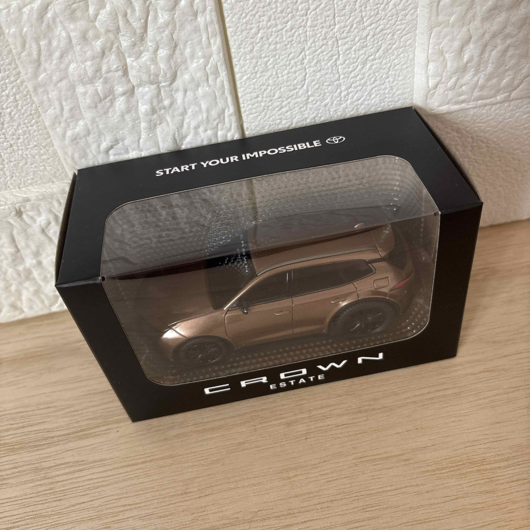 新型クラウンエステート ミニカー カラーサンプル プレシャスブロンズ