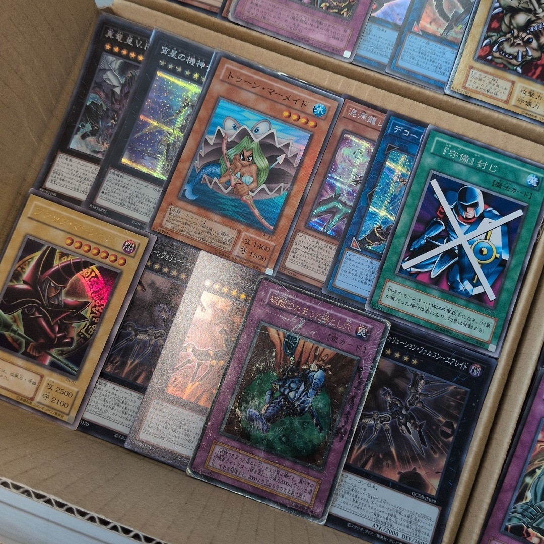 W遊戯王ダンボール6箱分まとめ売り 引退品 S遊戯王ダンボール6箱分