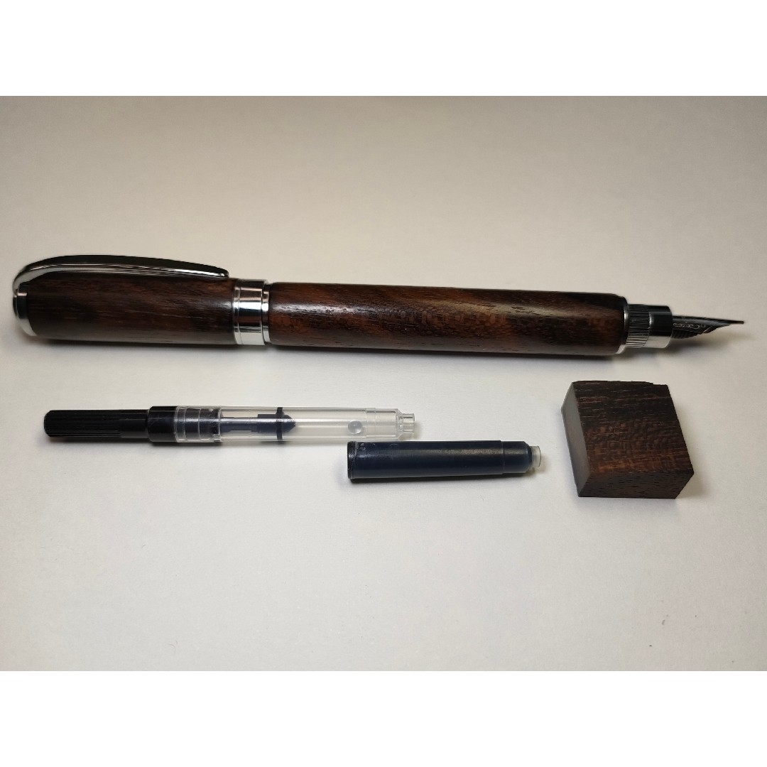 シャム柿】グラデュエイト万年筆 ショップ