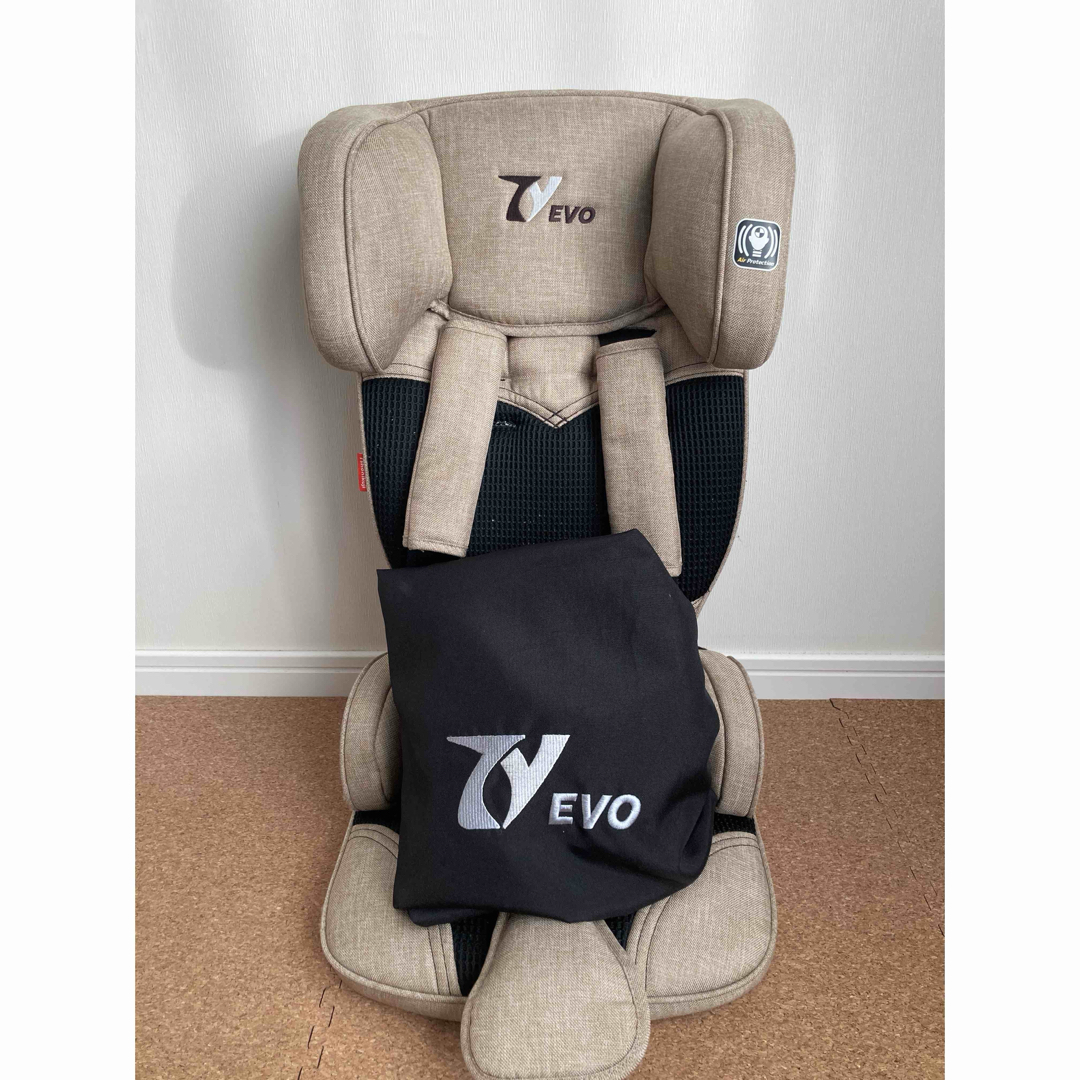 日本育児 トラベルベストEvo サンドベージュ 収納袋付き