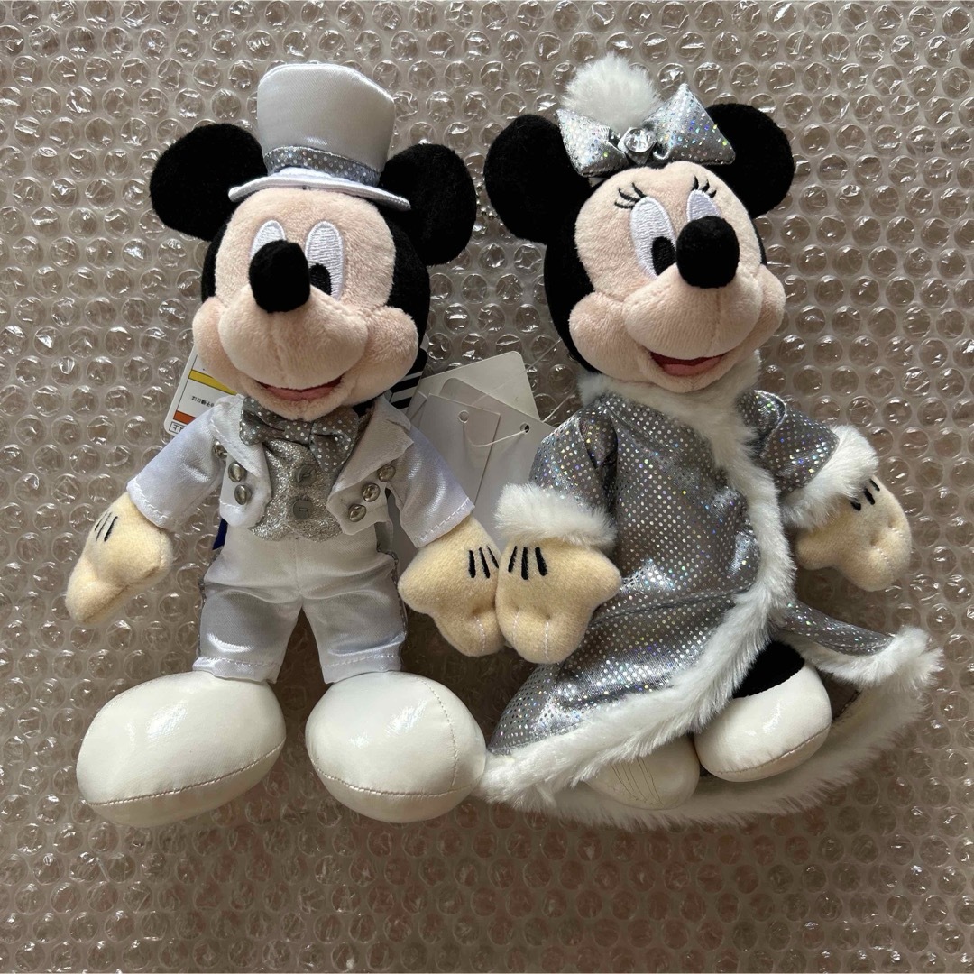 最終 ディズニー ぬいぐるみ バッジ ミッキー ミニー ワンマンズ