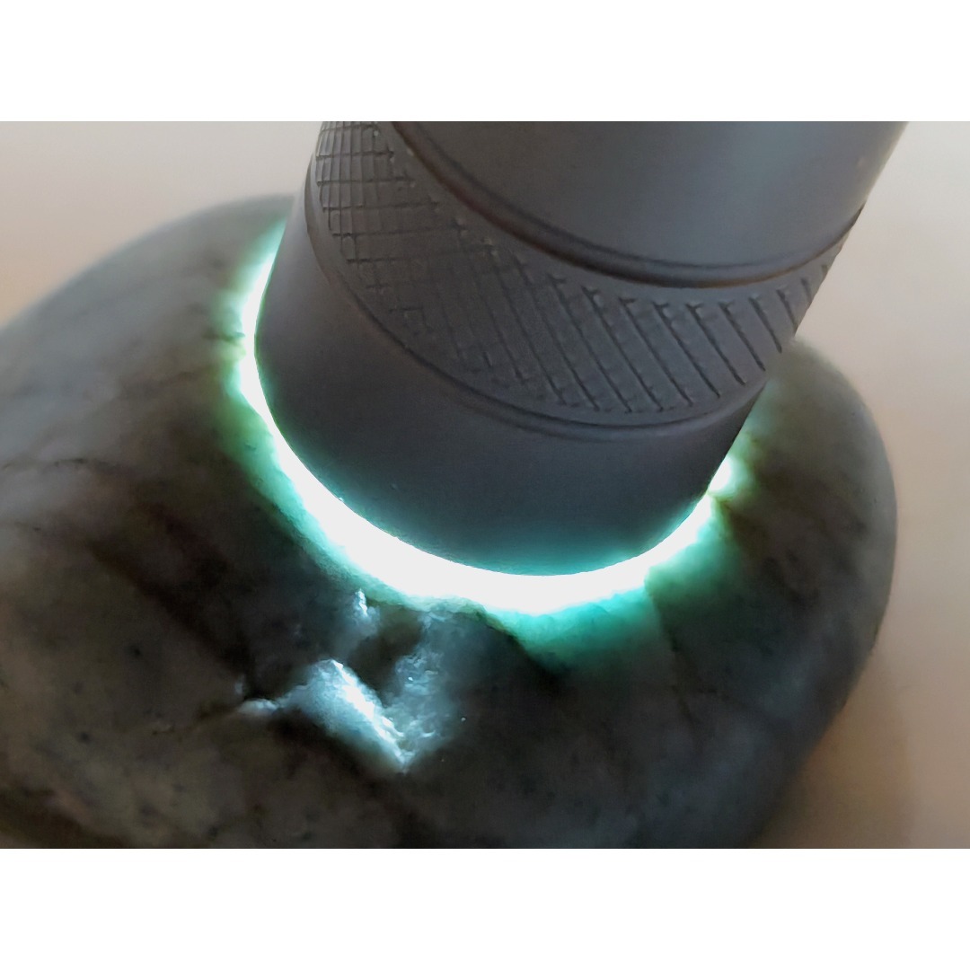 コン沢 71g 翡翠 ヒスイ 原石 鑑賞石 自然石 誕生石 鉱物 鉱石 水石