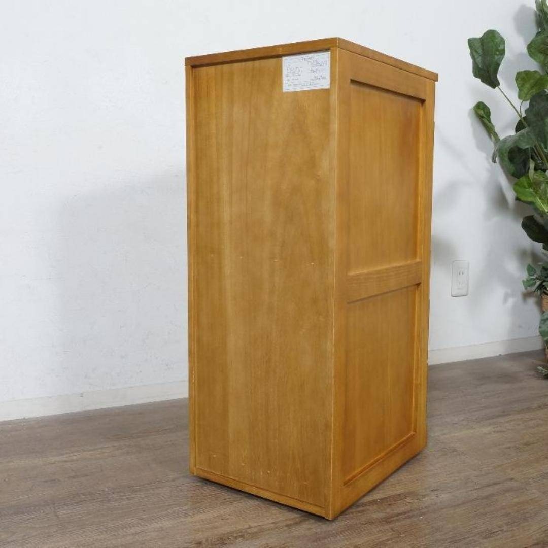 アウトレット 書類整理 B4サイズ チェスト7段 キャスター付き