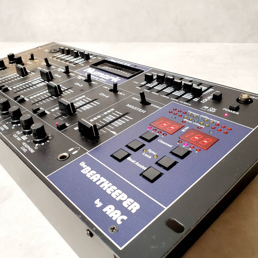 現状品・通電確認済】Numark DM1635 高性能 4ch DJミキサー
