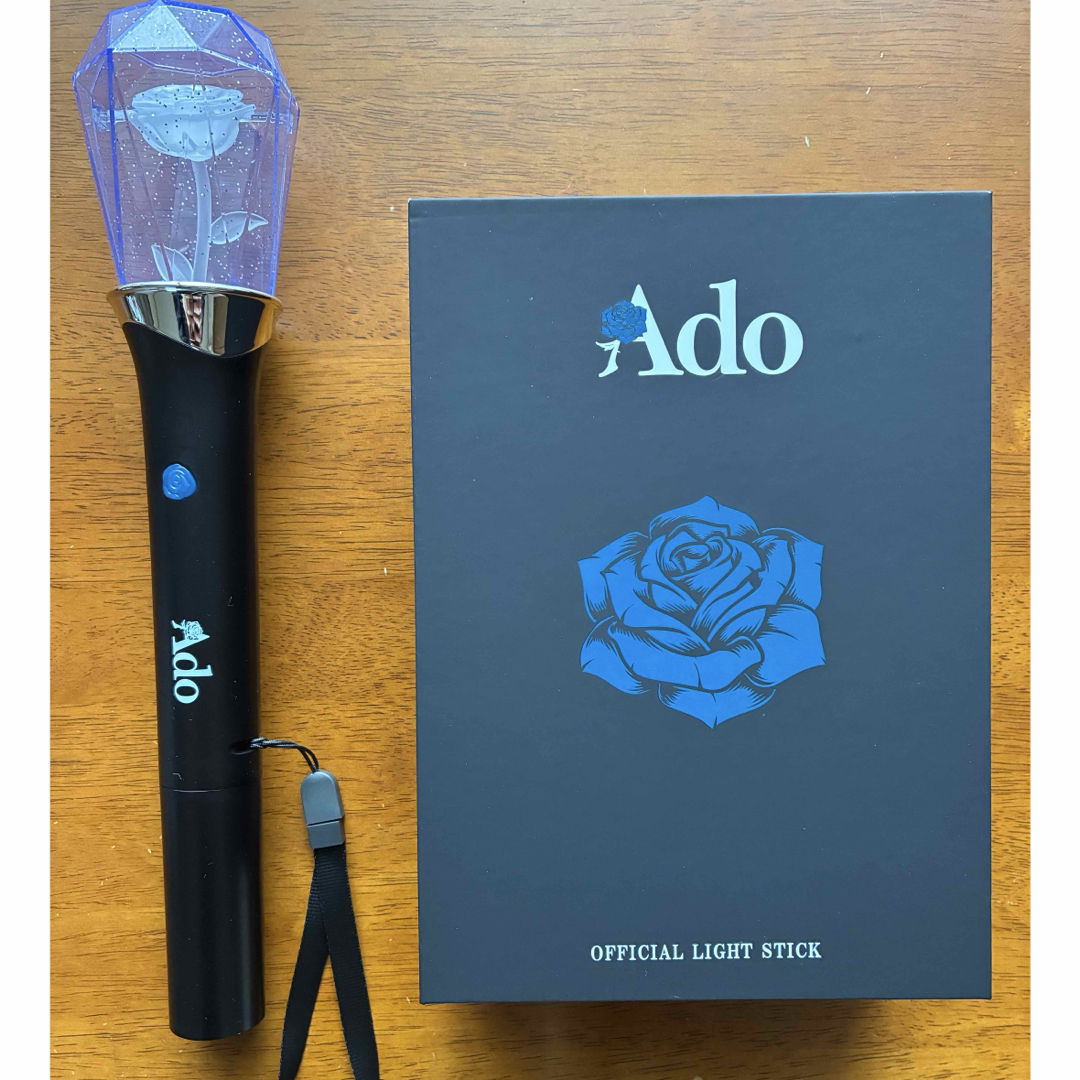 2本Ado 大進化割とデカいかもキラキラペンライトと会場限定？クリア