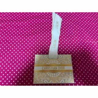 Christian Dior（ショップ袋 ・ ゴールド/金色系）のフリマアイテム一覧