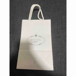 PRADA（ショップ袋）のフリマアイテム一覧