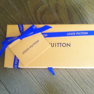 LOUIS VUITTON（ラッピング/包装）のフリマアイテム一覧
