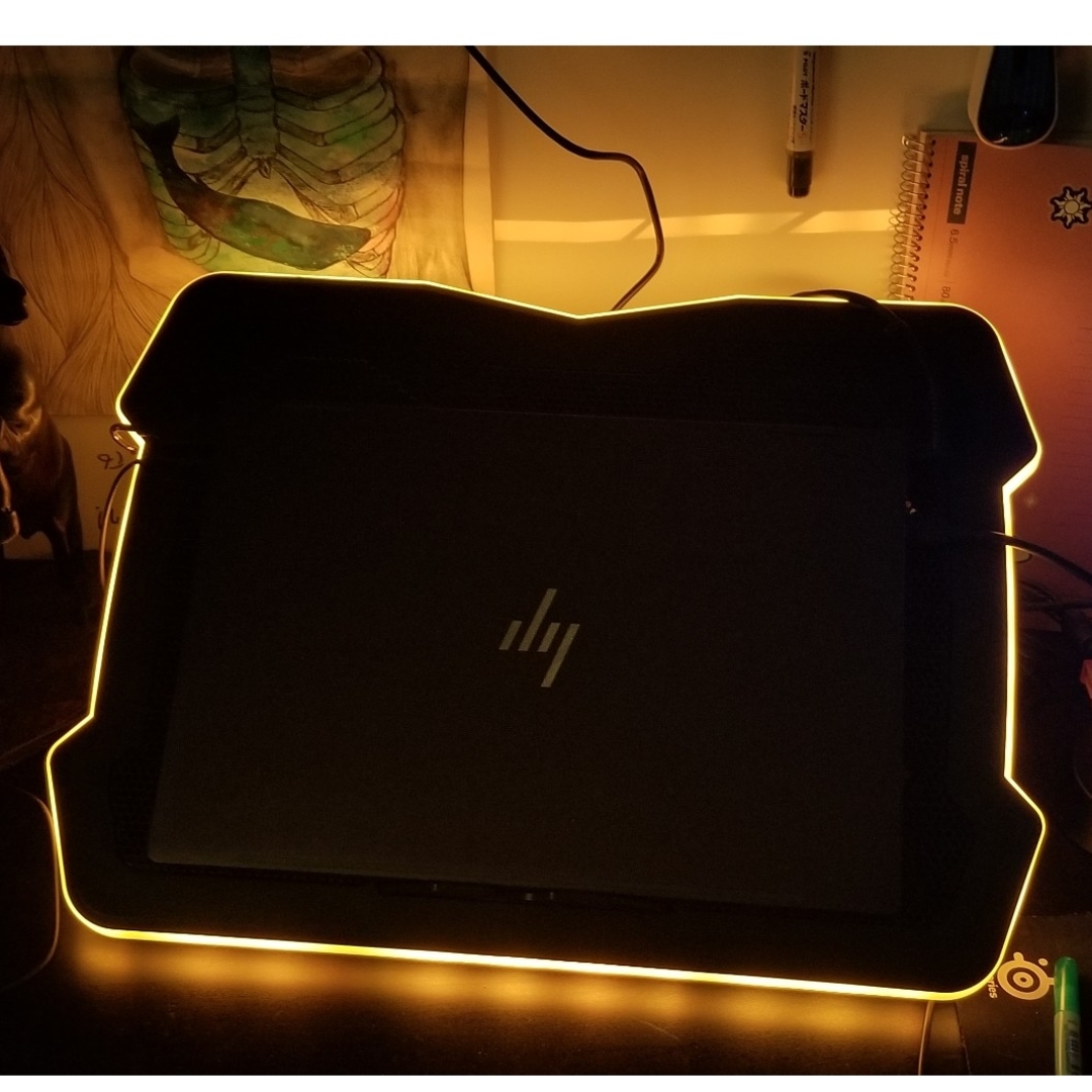 KLIM Ultimate RGB ノートパソコン冷却パッド