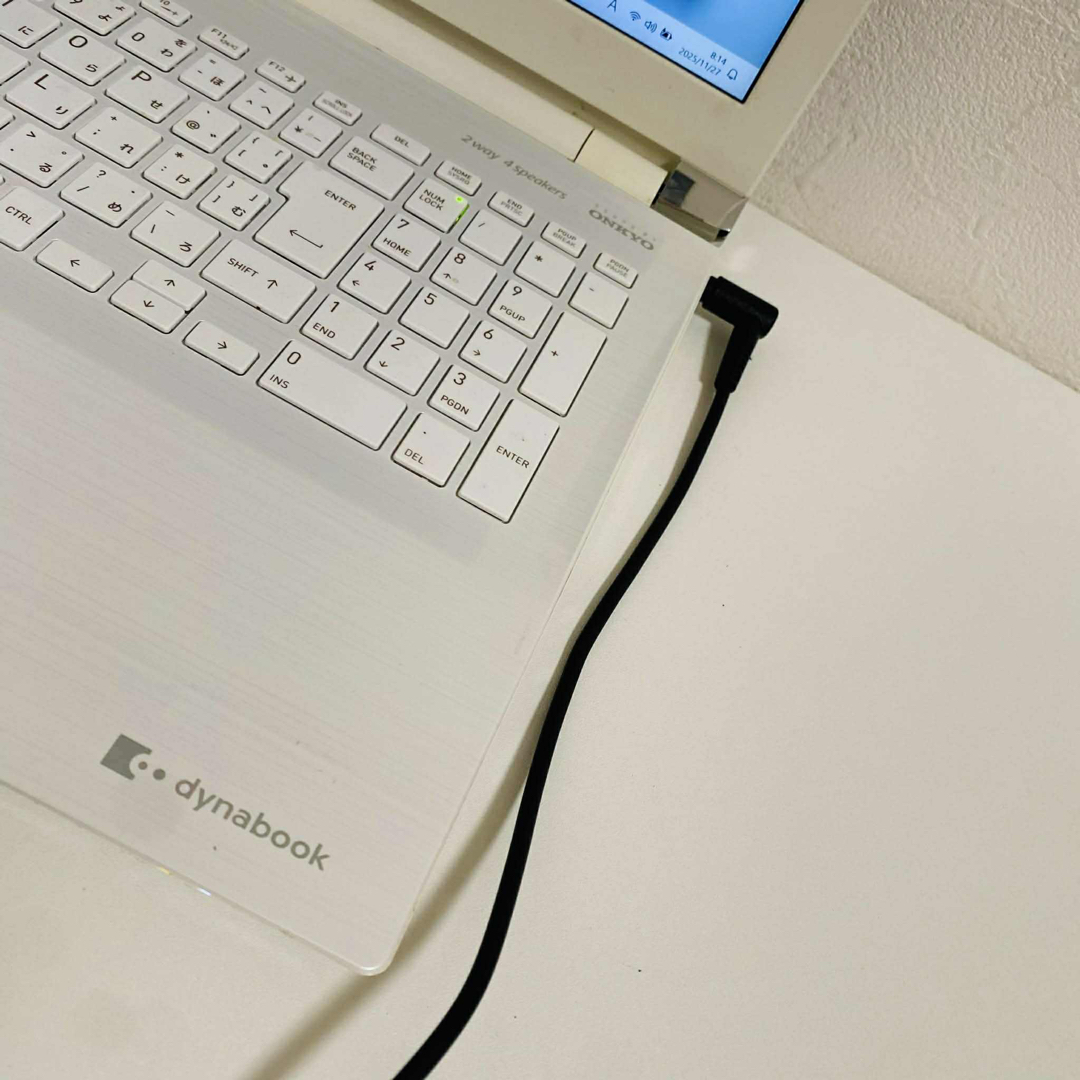 Y948 TOSHIBAノートパソコンSSD第7世代Windows11オフィス付