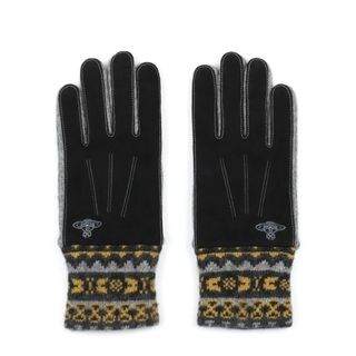 Vivienne Westwood（手袋）のフリマアイテム一覧