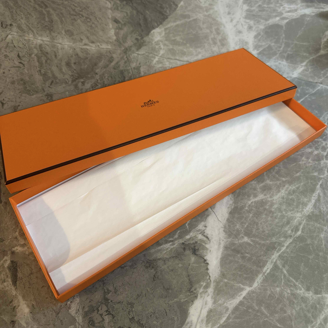HERMES】ネクタイ用空箱8個 & ショップ袋8枚 HERMES】ネクタイ用空箱8