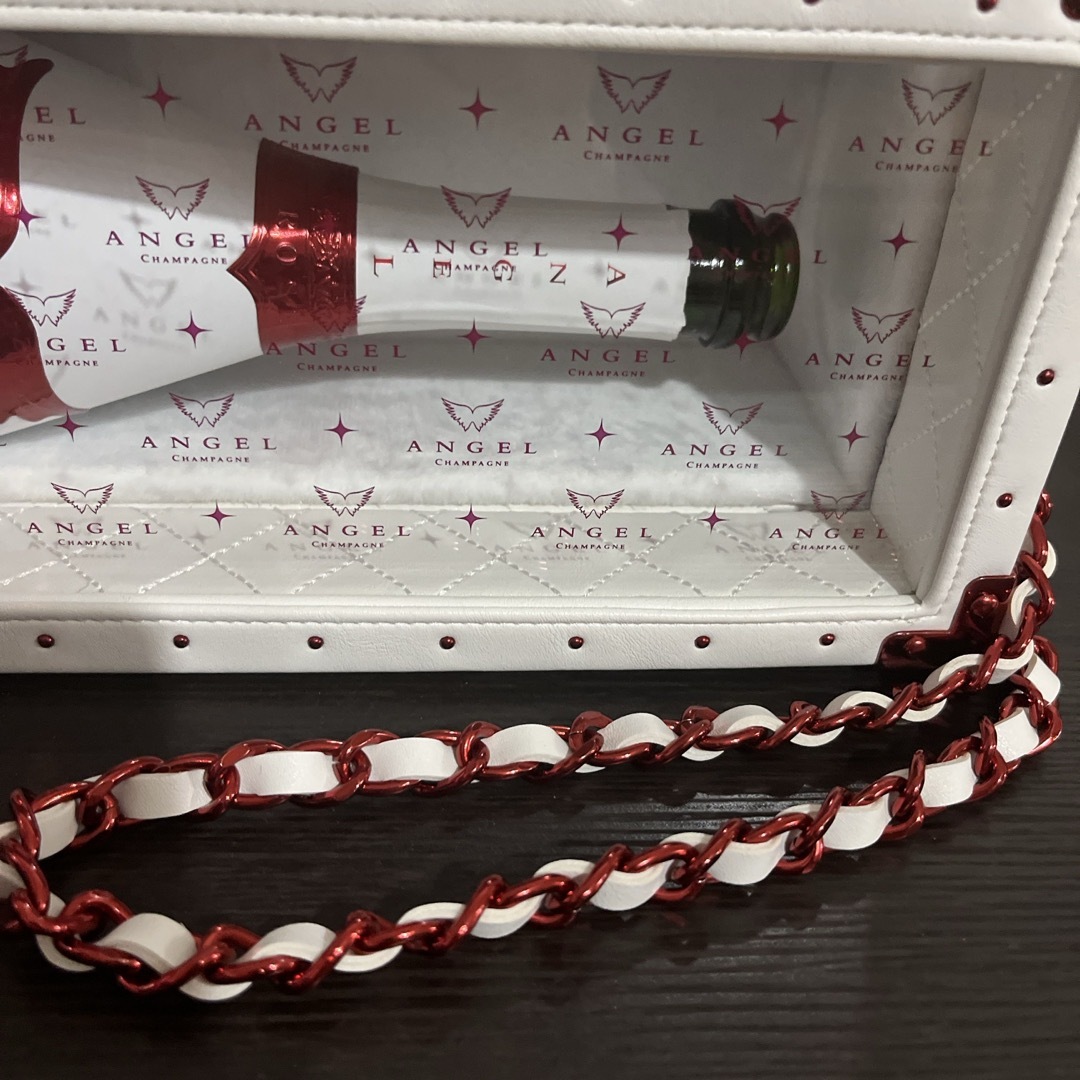 エンジェルシャンパン - クリスマスANGEL空き瓶とケースの通販 by