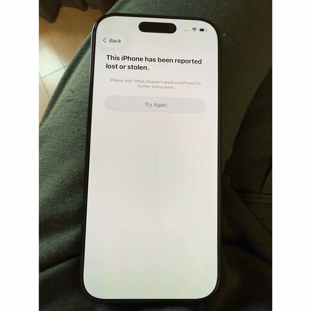 iPhone 16 Pro ジャンク品 / 部品取り・修理用*画面割れ・起動不可