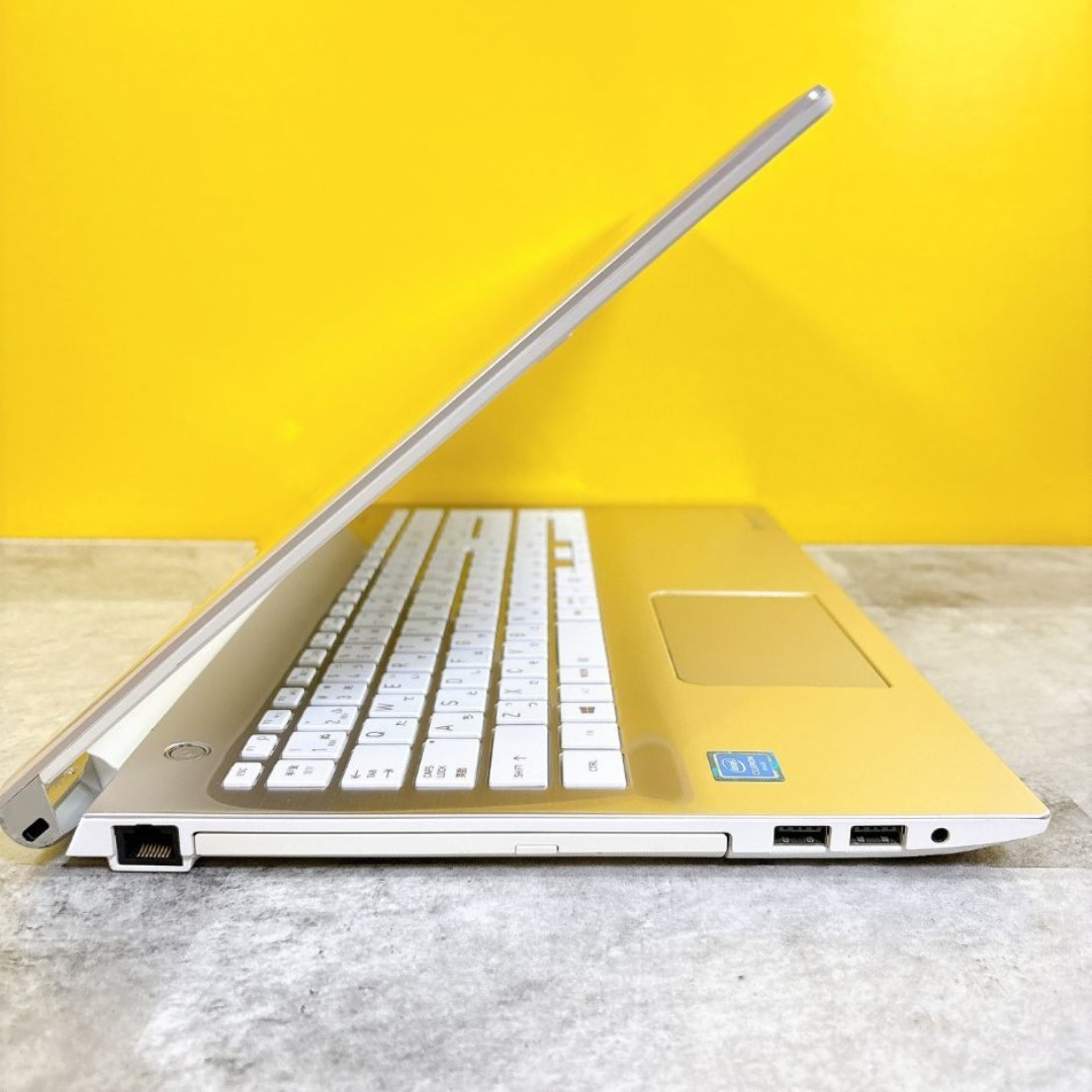 dynabook - ほぼ美品✨おしゃれゴールド❣快適SSD✨カメラ付き フルHD