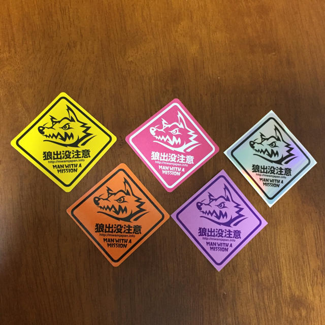MAN WITH A MISSION - MAN WITH A MISSION 狼出没注意ステッカー 5色