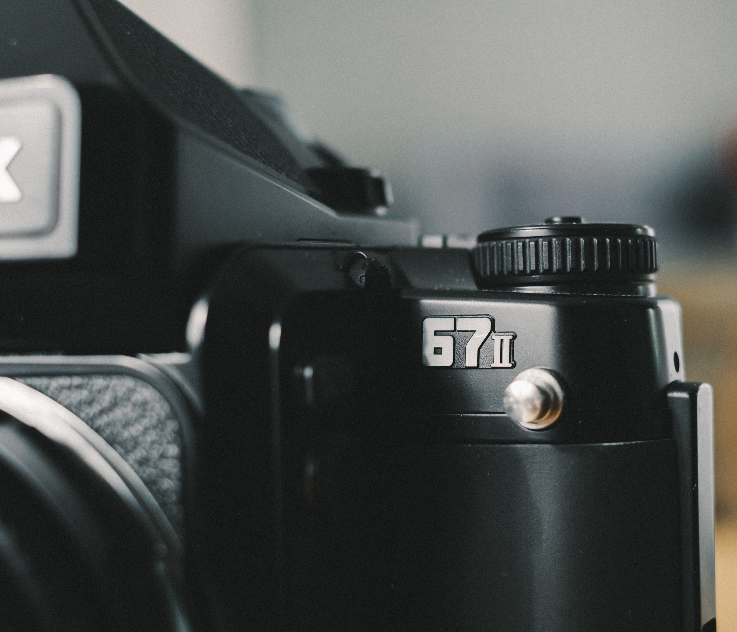 PENTAX 67IIを徹底解説。作例からおすすめレンズまで | ONE SCENE