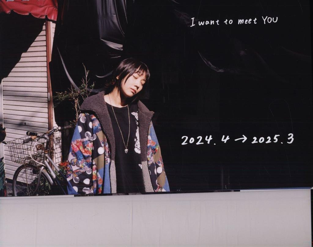 直筆サイン入り】松本穂香カレンダー2025年 壁掛け+卓上(ポストカード