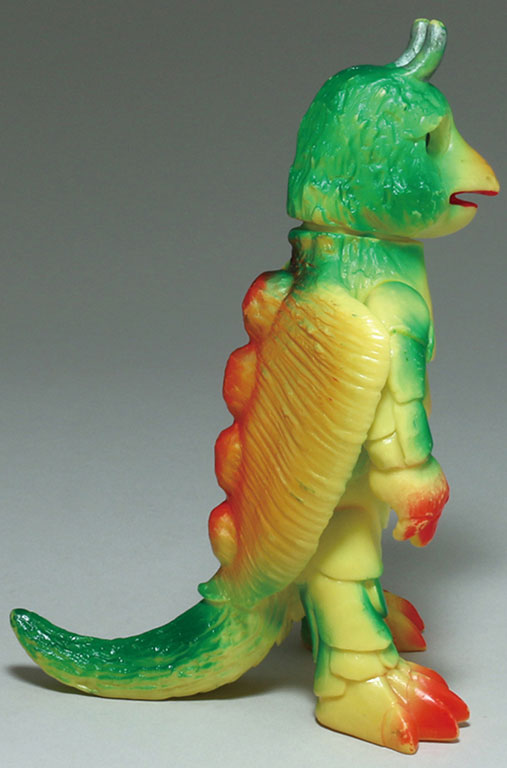 バラゴン マルサン スタンダードサイズ ツノ破損あり 全身メタグリーン