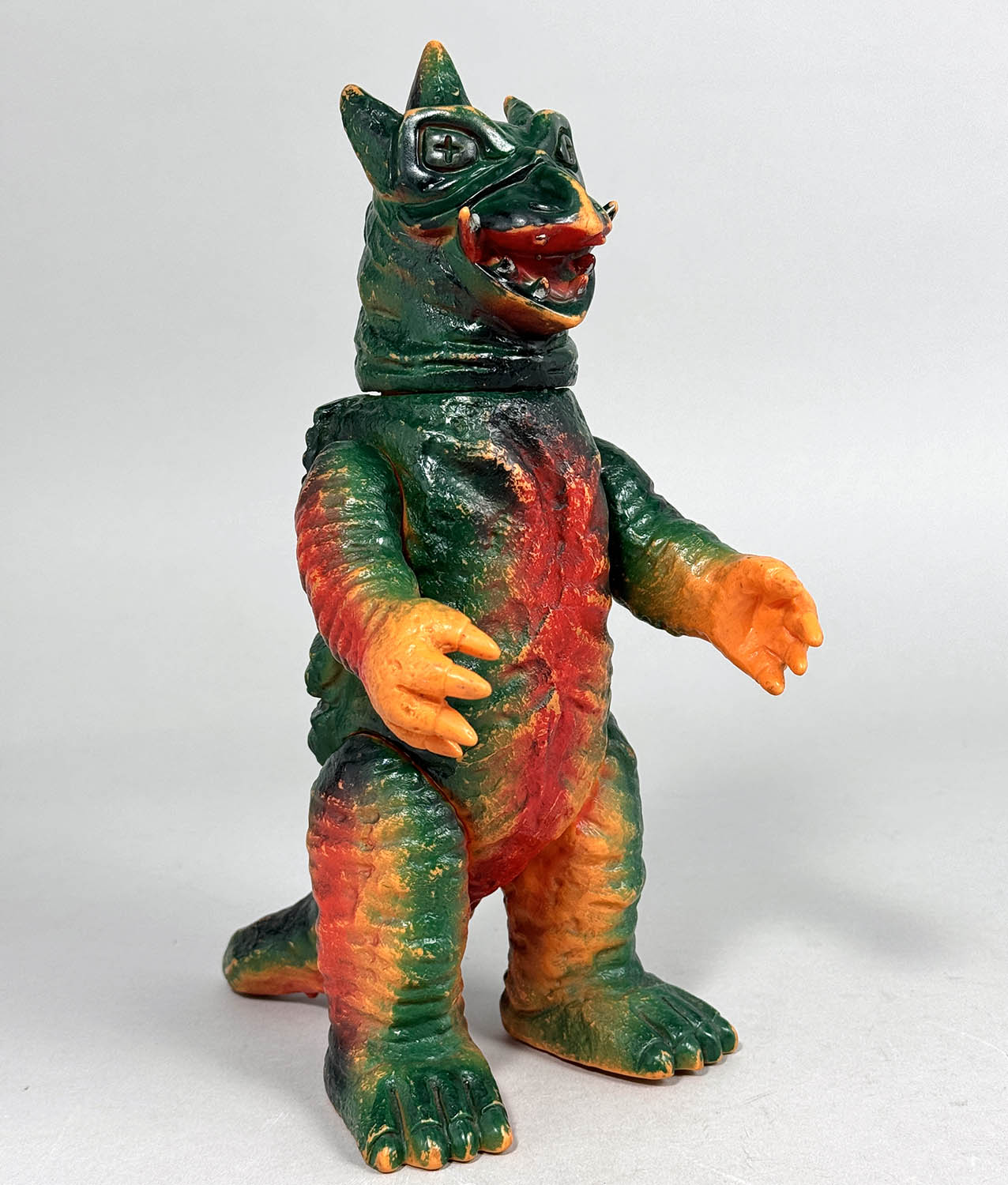 シワ怪獣 パチ怪獣 当時風カラー 復刻堂 昭和の大怪獣 ソフビ シワ怪獣