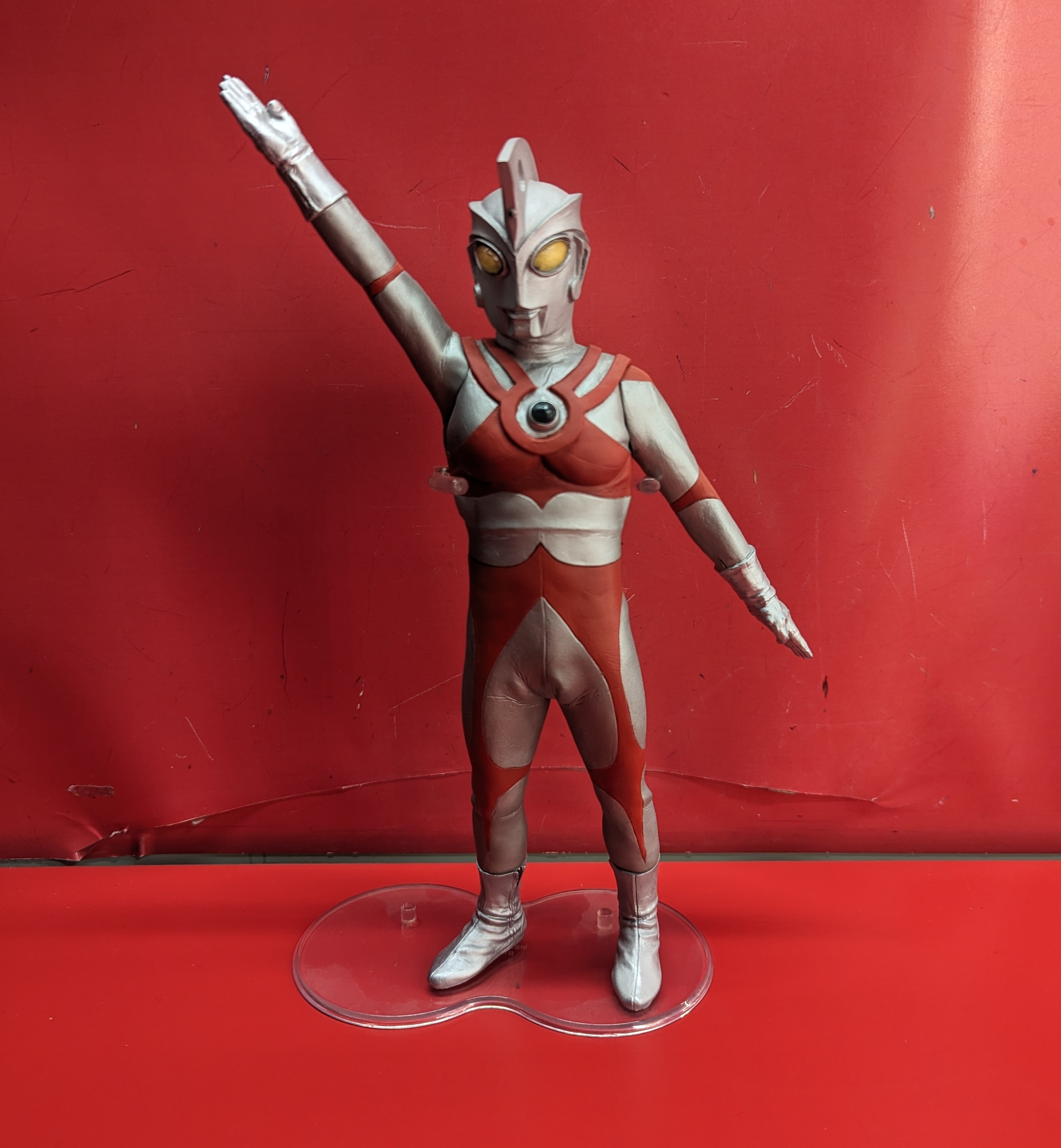 エクスプラス ウルトラマンエース ファイティングポーズ 発光 少年
