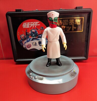 東映レトロソフビコレクションM ショッカー秘密基地セット ミドル