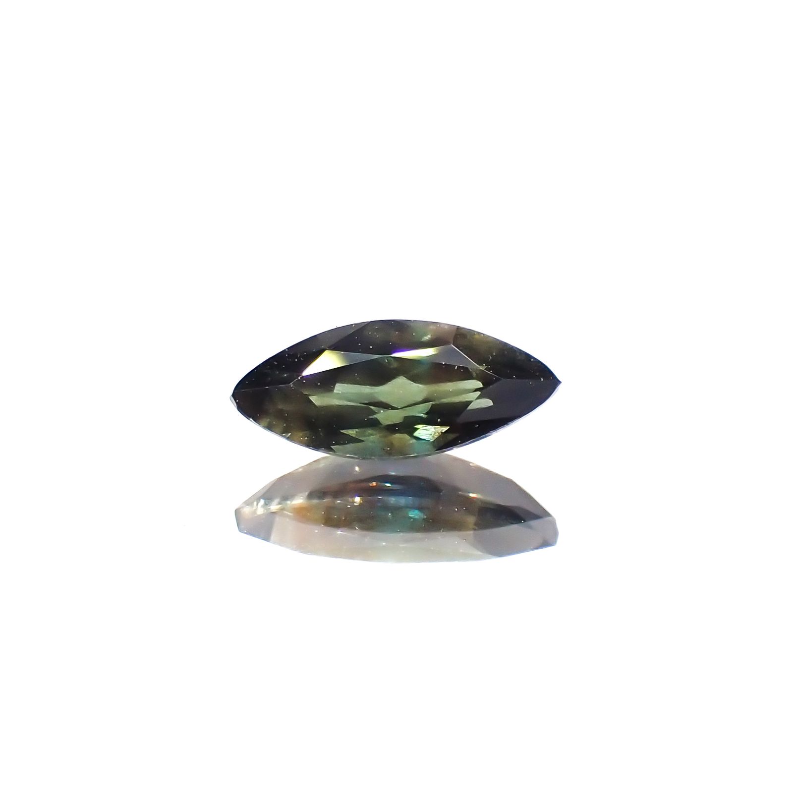 ケニア/Garbatula産】ゴールドシラーサファイア コレクション ケニア