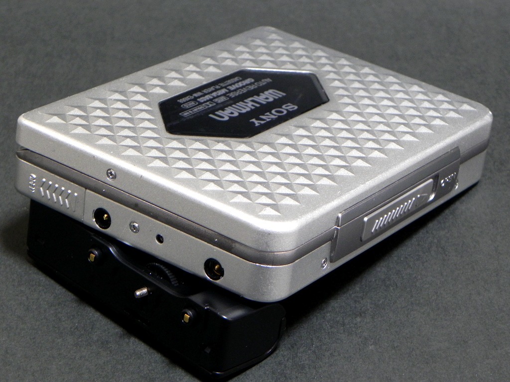 SONY WALKMAN 薄型高音質 カセットウォークマン WM-EX655 S SONY