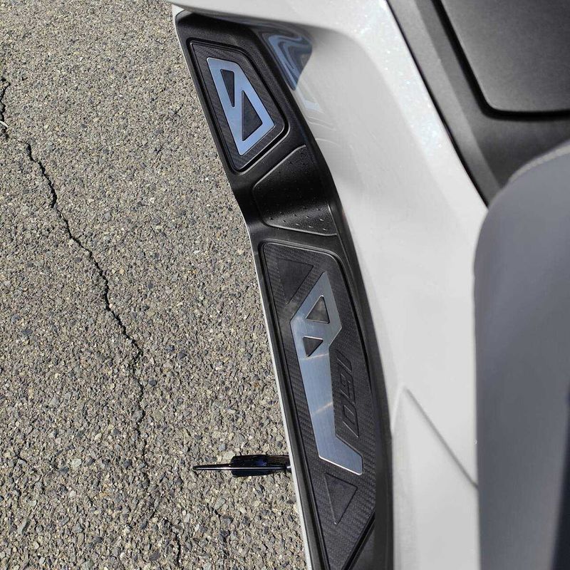 2025年PCX(JK05/KF47)ahm・ガーニッシュハンドルカバー❗️❗️