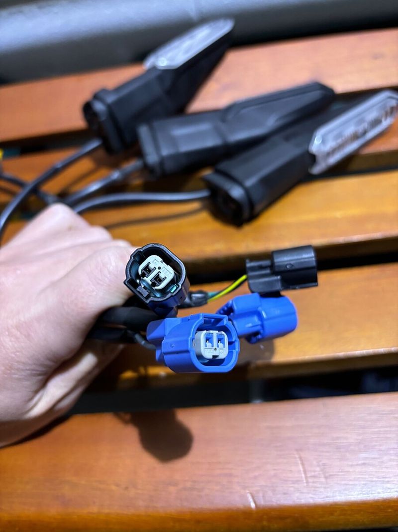 ウェビックガレージセール | Z900RS純正ウインカー