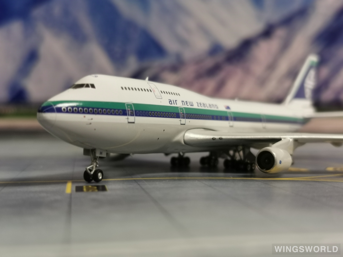 航空機・ヘリコプター Phoenix 1/400 747-400D 航空機・ヘリコプター