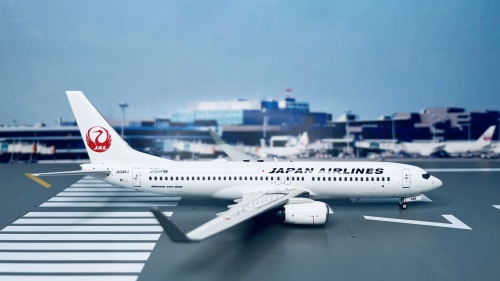 JFOX 1/200 JAL 日本航空 B737-800 JA349J 完成品 Amazon.co.jp: JAL