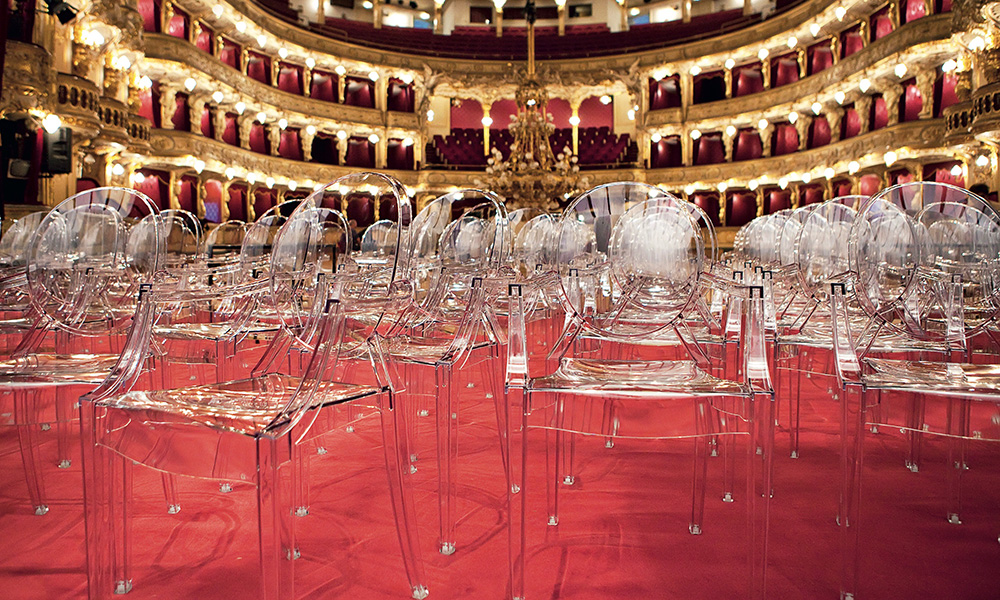 アクリル製 透明モダンチェア Kartell風 Kartell 透明な椅子